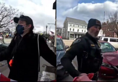 T**ns Activist Thinks She Can Shut Down “Hate Speech” Sign With Her Own – The Video Ends With a Very Satisfying Result T**ns Activist Thinks She Can Shut Down “Hate Speech” Sign With Her Own – The Video Ends With a Very Satisfying Result